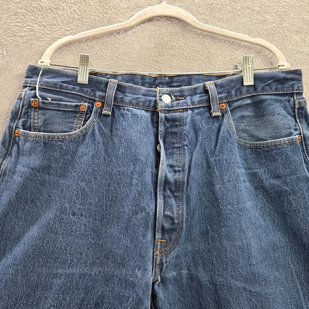 Levis *please carefully